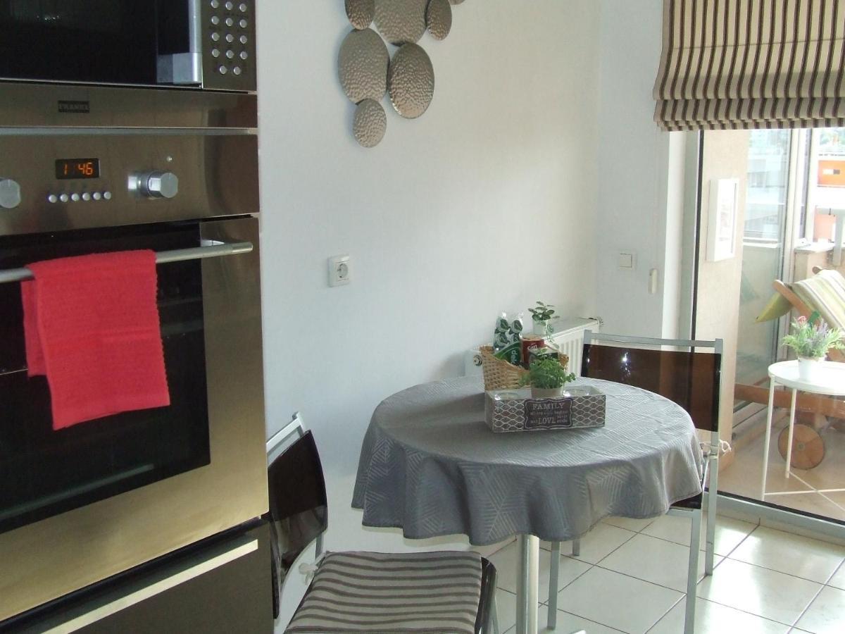 Family Retreat Politehnica Park Apartment Bucureşti Exterior foto